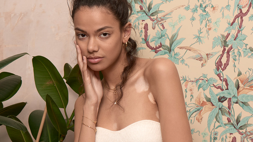 How to Transform a White T-Shirt with Your Jewelry