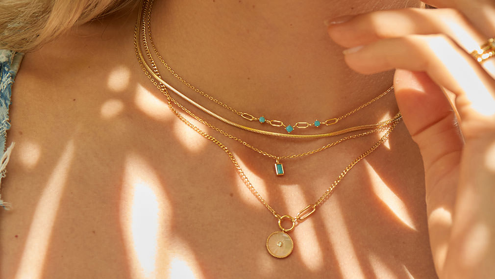 Summer Blues – Blue Jewelry & How to Wear It