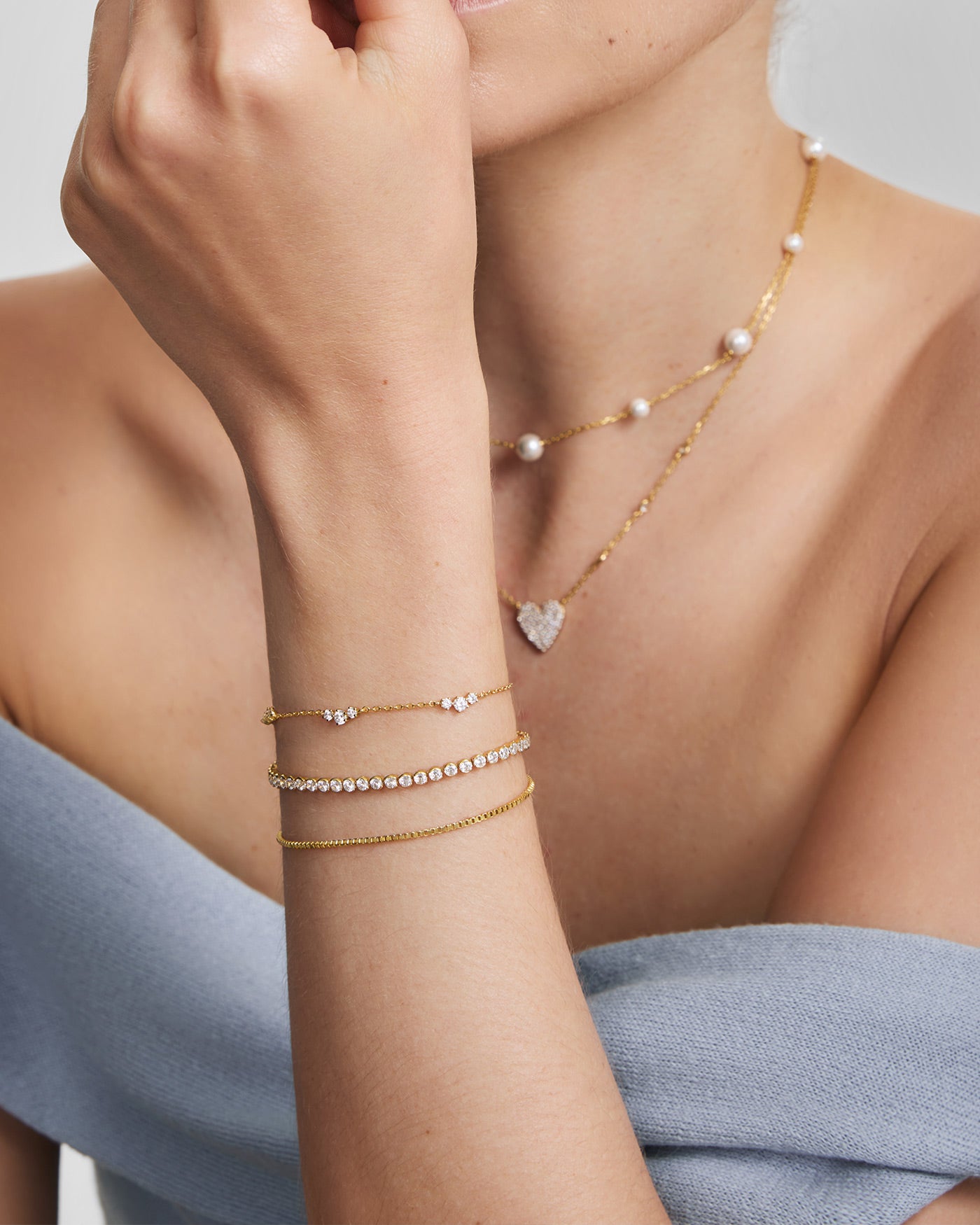 Gold Cluster Station Bracelet