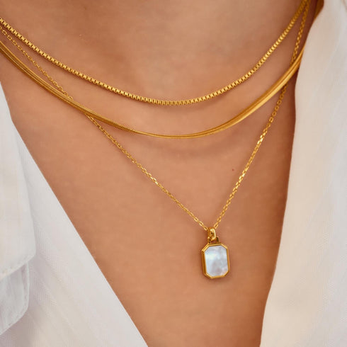 Gold Square Mother-of-Pearl Necklace