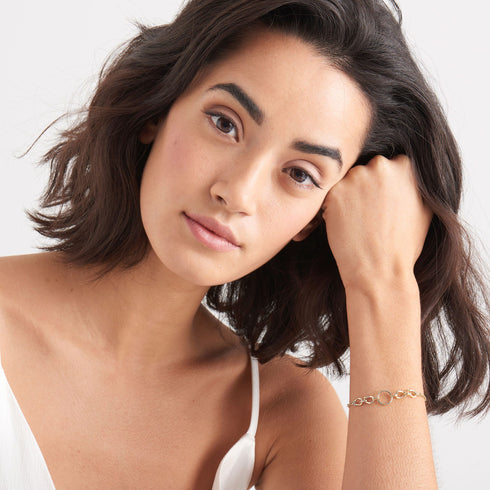 Gold Horseshoe Link Bracelet