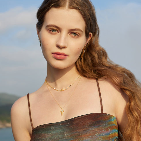 Gold Geometric Point Pendant Necklace