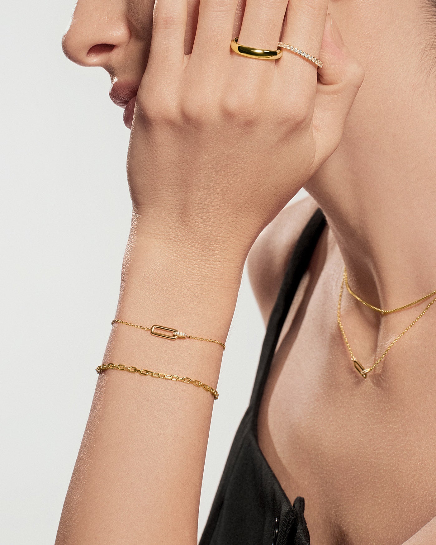 Ania Haie gold pavé ring view