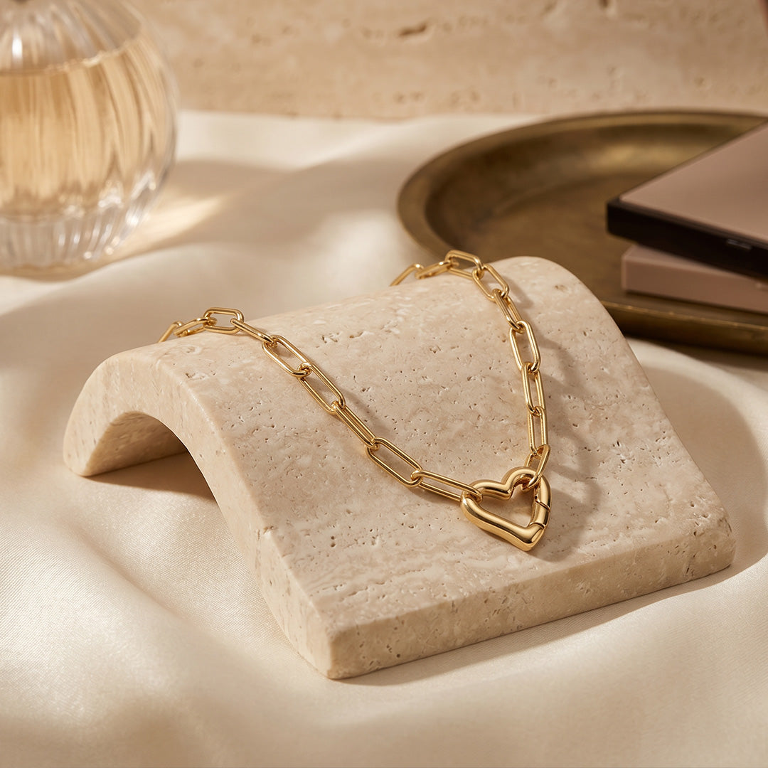 La Chattels Gold Heart Chain Necklace