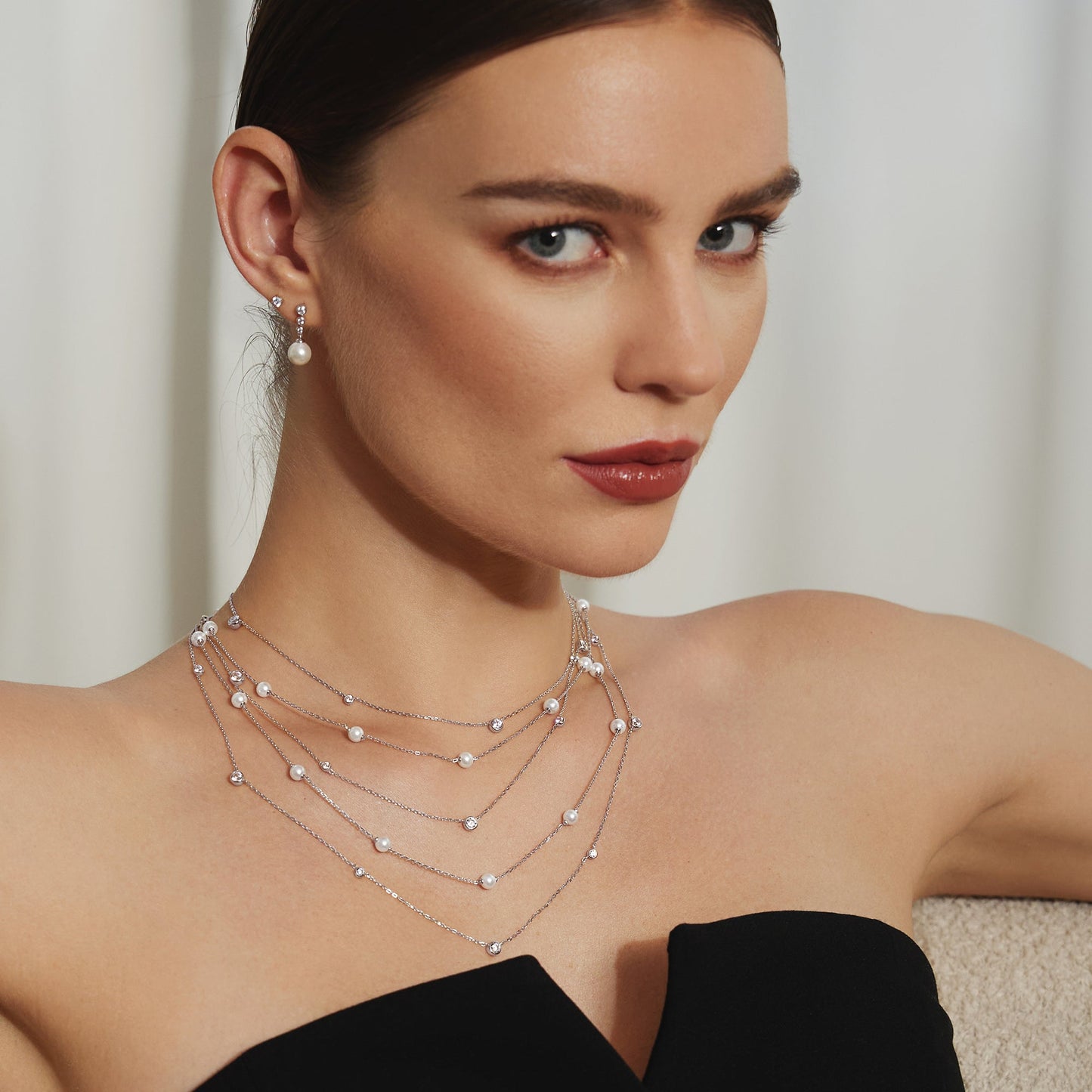Silver Shell Pearl Station Chain Necklace
