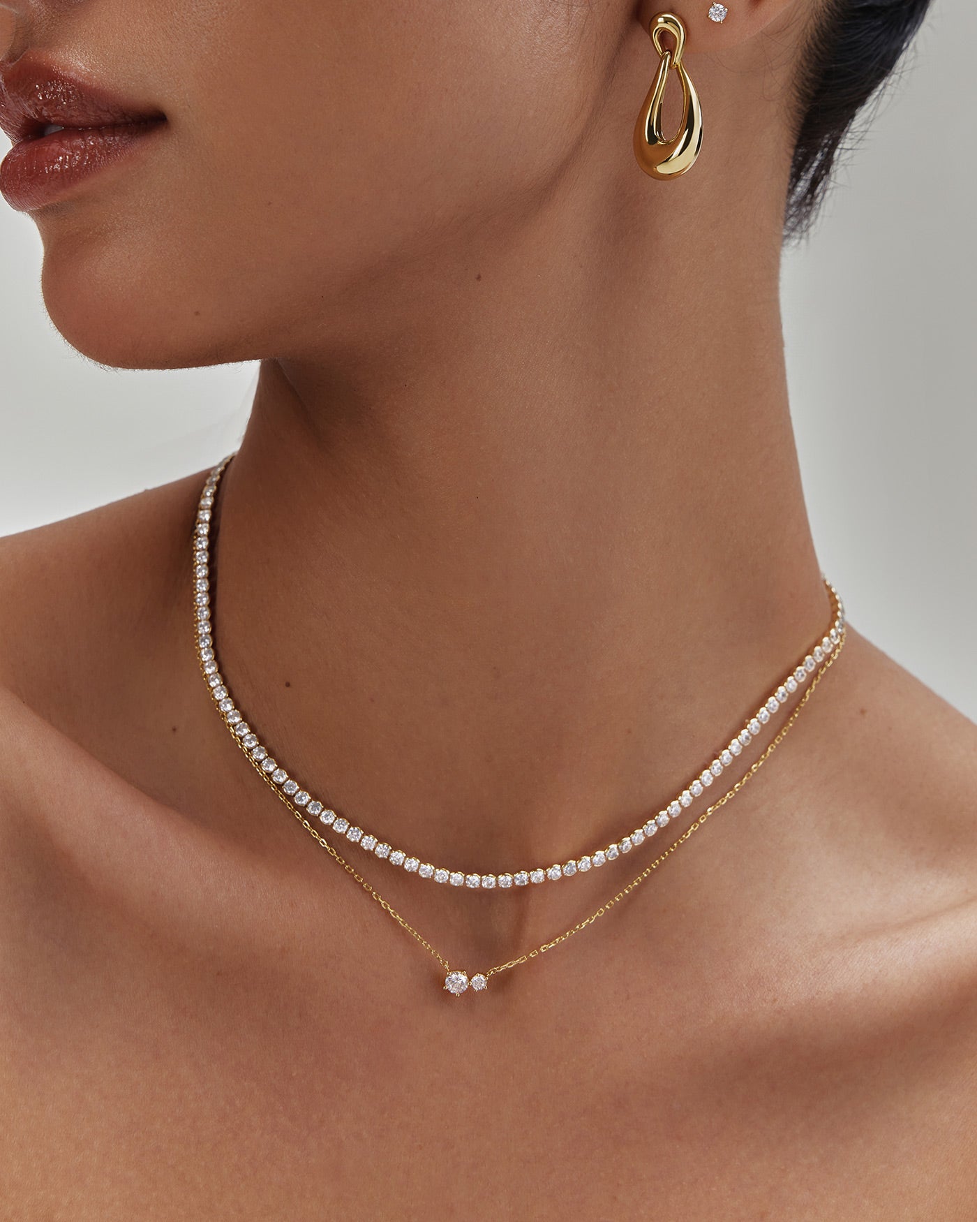Gold Half-Bezel Round Tennis Necklace