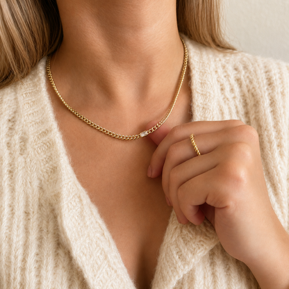 Perri Foia Leo Curb Link Necklace