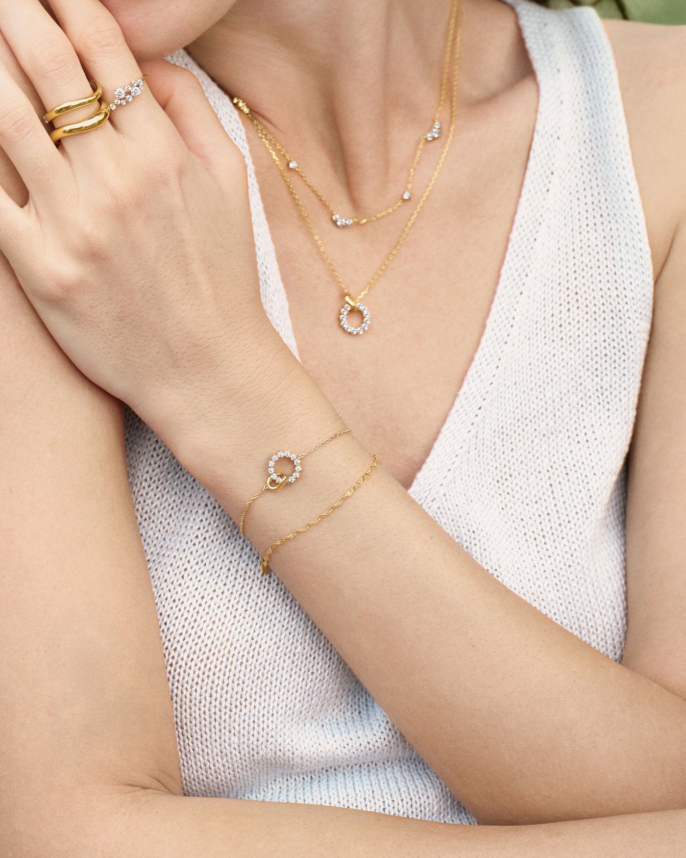 Gold Interlinked Circles Pavé Necklace - Ania Haie
