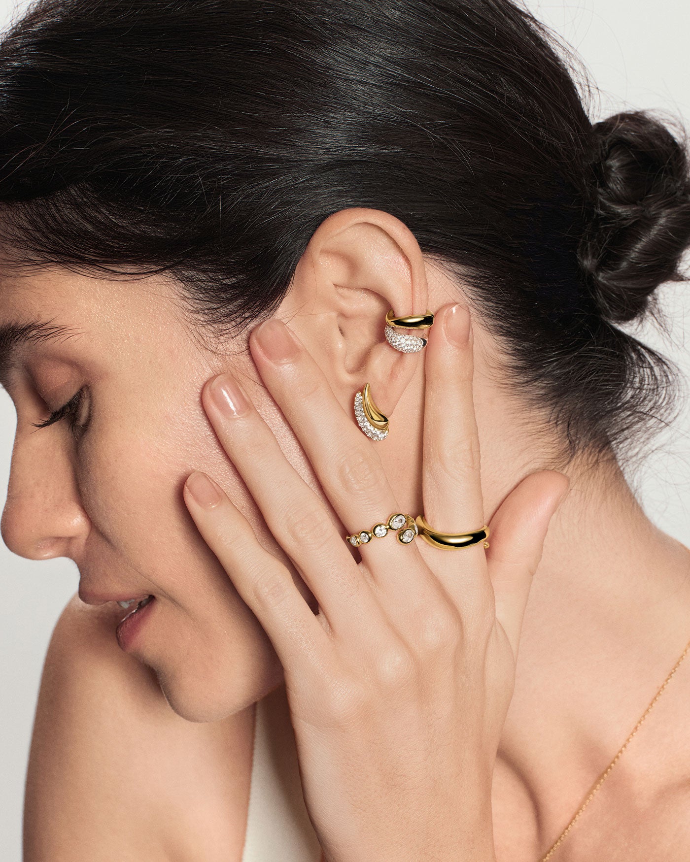 Gold Wave Ear Cuff